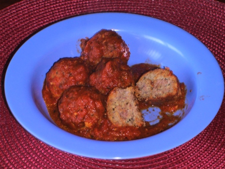 Meatballs in marinara sauce